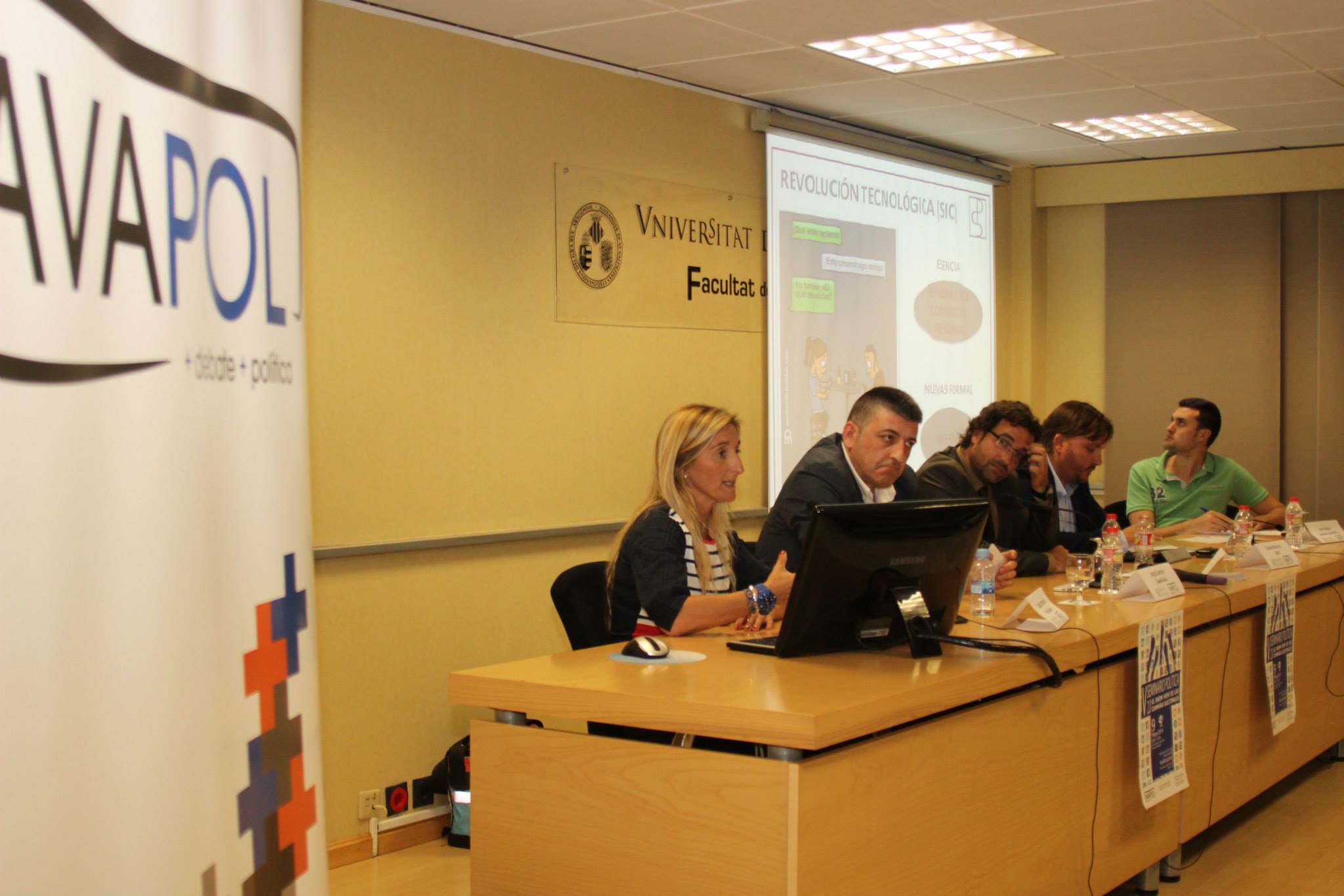 10256841_746936368670963_4265648421463490860_o